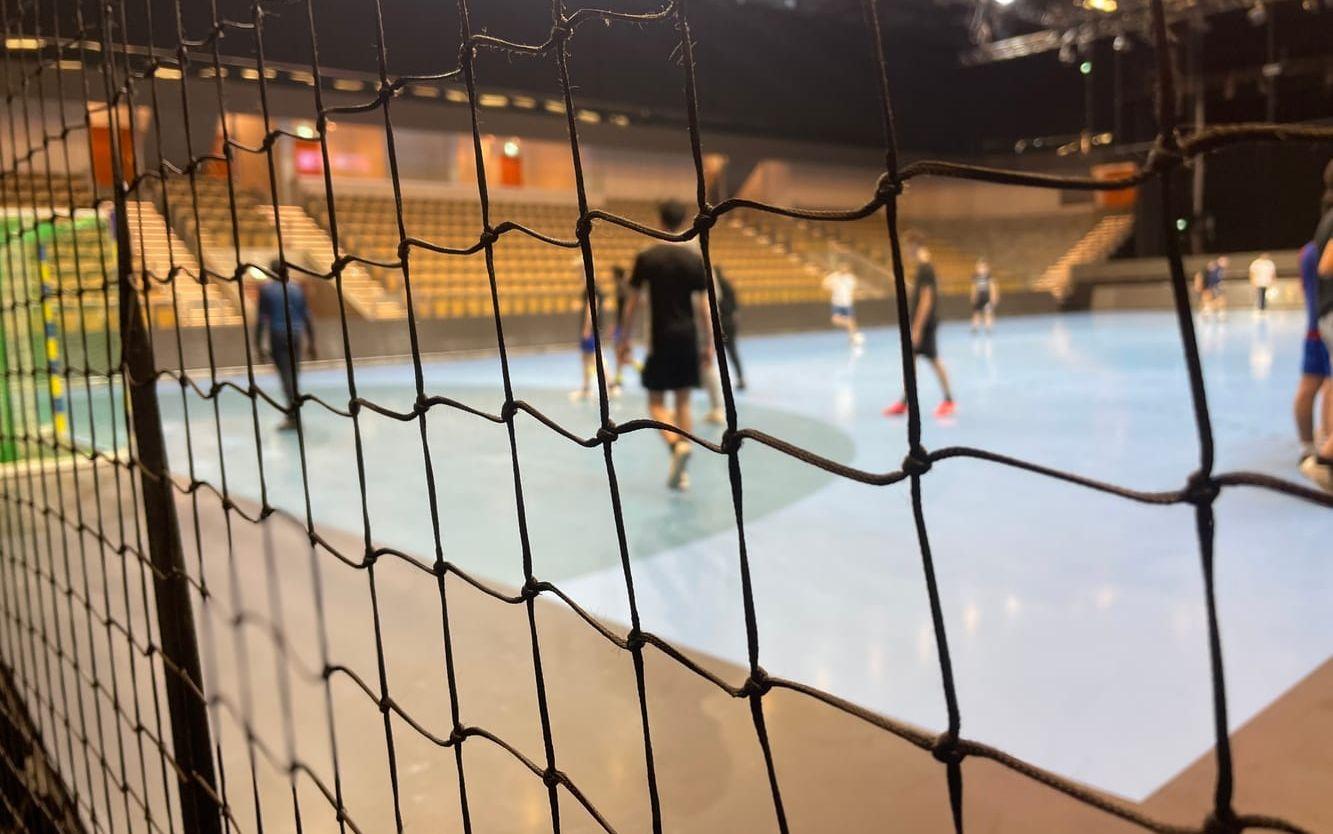 Under tisdagen var det fotbollsturnering i A-hallen i Partille Arena, arrangemanget är en del av miljonsatsningen Hållbart Partille och kom till tack vare flera så kallade ungdomsambassadörer. 