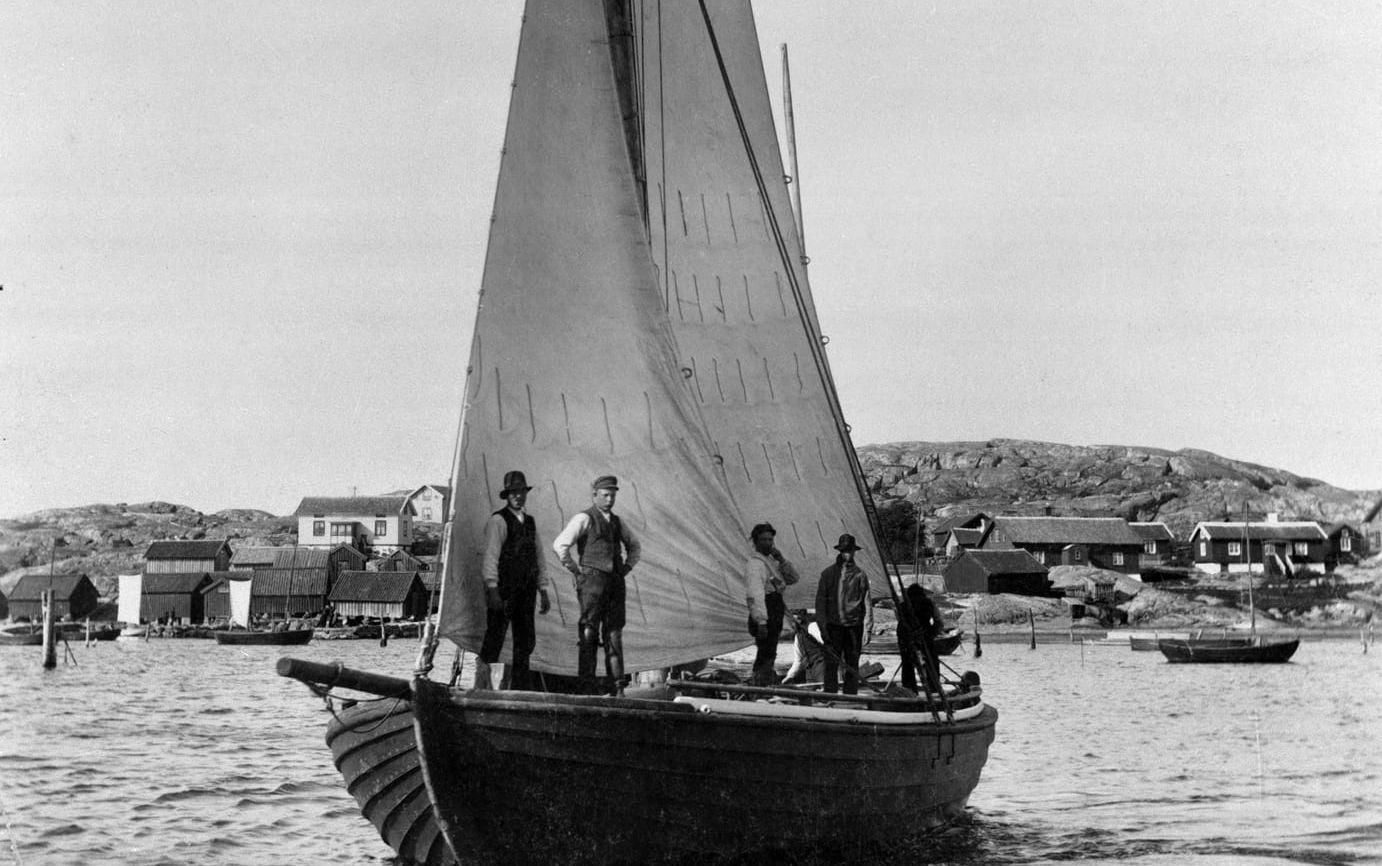 Hundra bilder på fartyg och båtar - från Strömstad till Laholm 